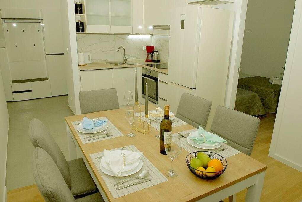 Camino Split - Apartment Near Mall Of Split Exterior foto